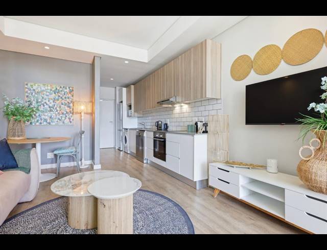 1 BEDROOM APARTMENT FOR SALE IN CAPE TOWN CITY CENTRE